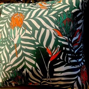 New aLove Supreme .co.za Pillow NWT Unique